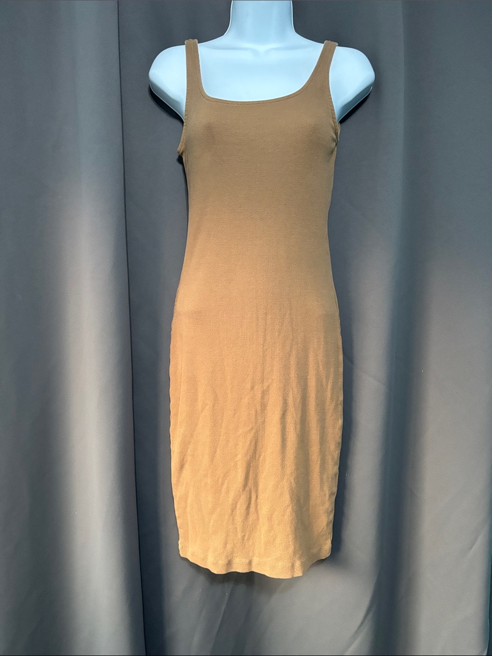 Reserved Sleeveless Ribbed Midi Dress in Camel